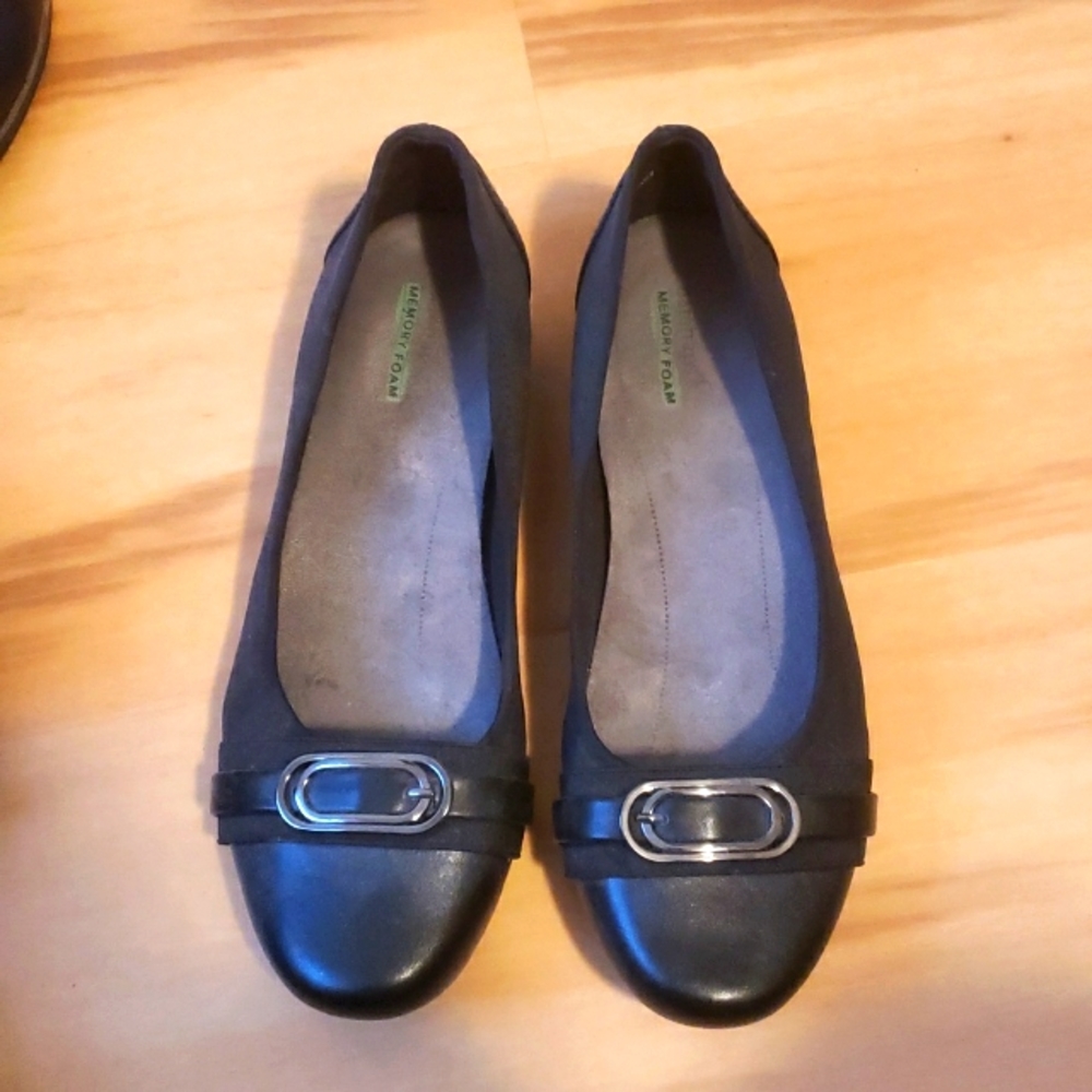 Black Flats with Buckle